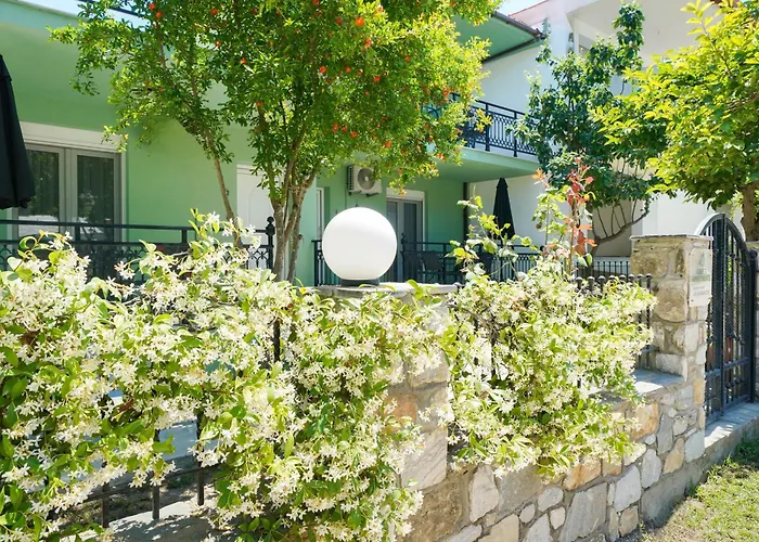 Green Apartments * 스칼라 포타미아스